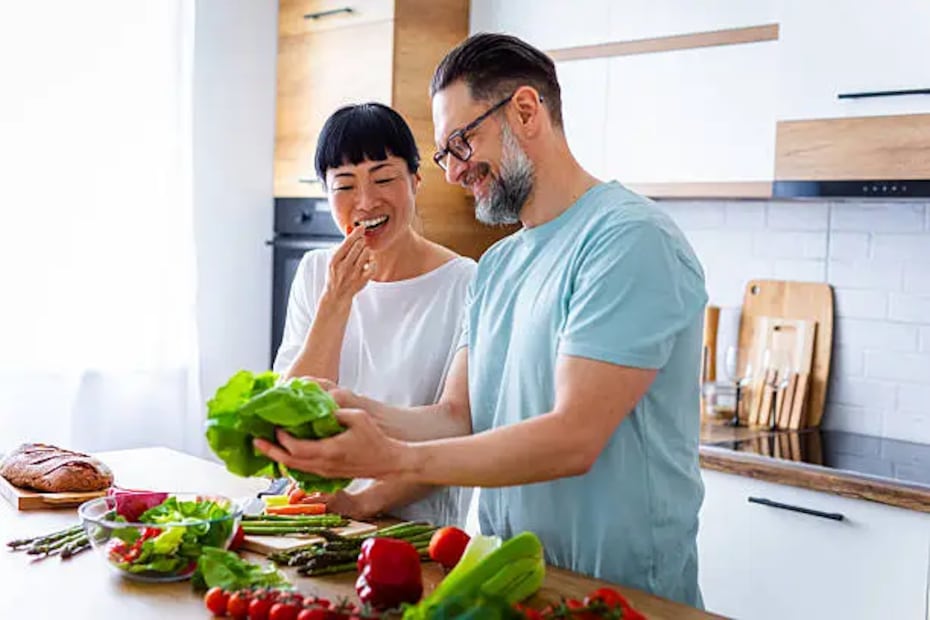 Es importante cuidar los alimentos que ingerimos y mantener una dieta balanceada. Foto: Unsplash
