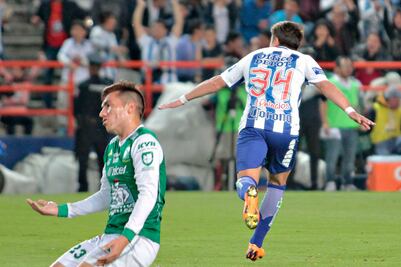 Pachuca derrotó en los últimos minutos a León
