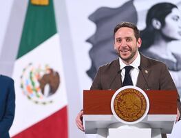 Avanza compra de medicamentos para 2025 y 2026: Eduardo Clark; presume ahorro de 23.5 mmdp