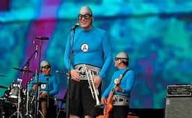 The Aquabats, la banda en que inició Travis Barker, presente en el Vans Warped Tour