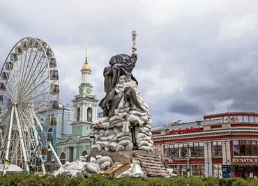 En Ucrania, más de mil 500 monumentos "potencialmente dañados" por la invasión rusa: EU