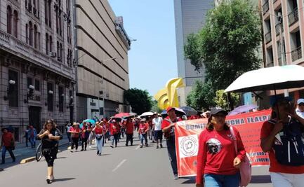 CNTE realiza bloqueos en la CDMX y protesta en Segob; desalojan Senado ante arribo de maestros