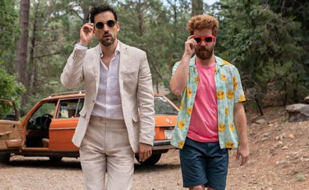 En la cinta dirigida por Luke Greenfield, Luis Gerardo interpreta a Renato, un ejecutivo mexicano que un mal día descubre que en Estados Unidos su padre, quien se fue de migrante, tuvo otro hijo. Foto: Netflix.