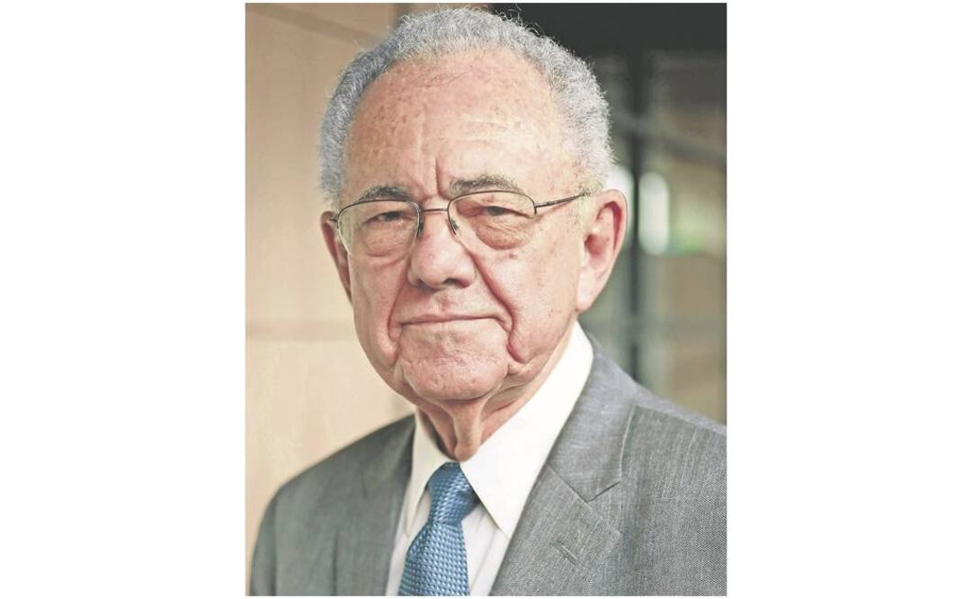 Machincuepas para el Aeropuerto de Santa Lucía