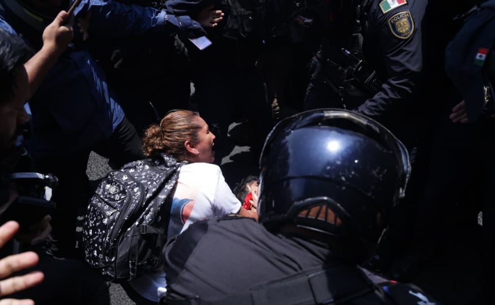 Colectivos de madres buscadoras reportaron agresiones de policías de CDMX. Foto: Fernanda Rojas / EL UNIVERSAL