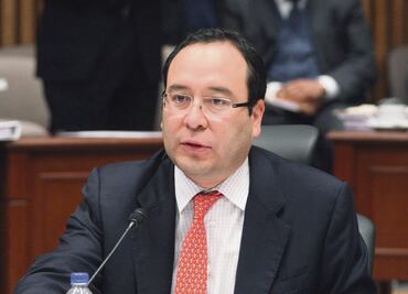 Reduce INE gasto; les recorta a diputados y a partidos