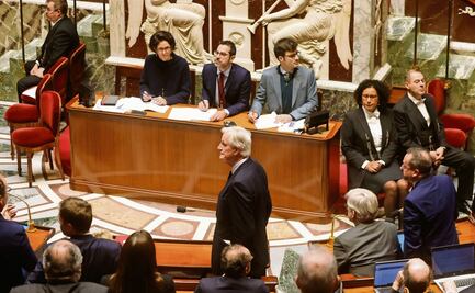 ¿Qué sigue en Francia tras la caída del primer ministro? Esto es lo que sabemos