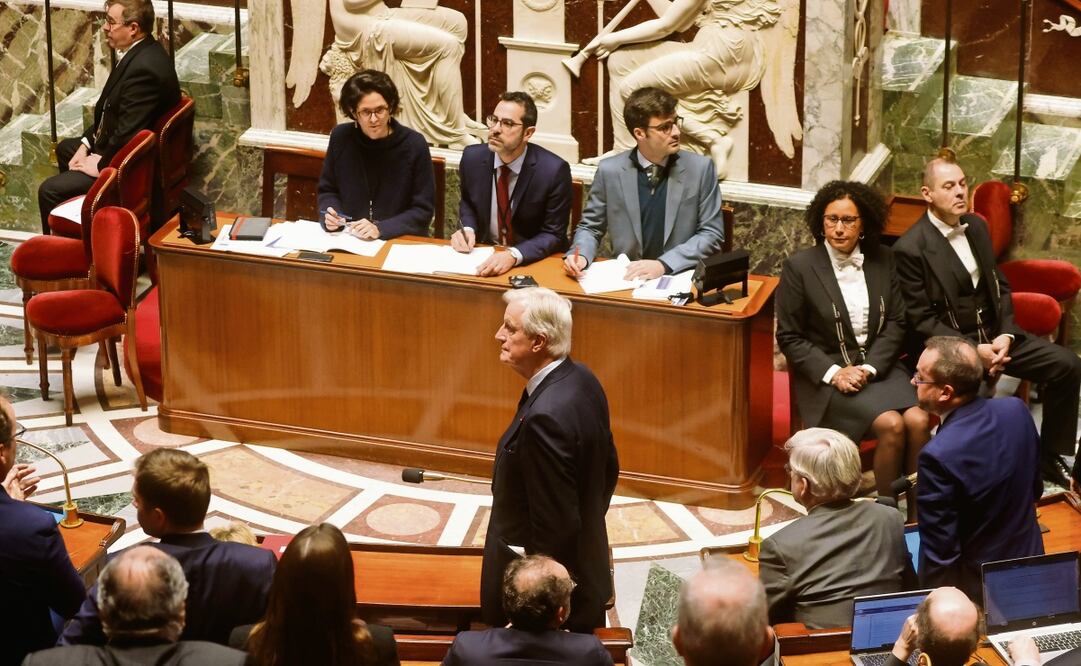 Macron escogió en septiembre al conservador Michel Barnier como primer ministro en nombre de la “estabilidad”, dos meses después de las legislativas que adelantó a raíz de la victoria en Francia de la ultraderecha en los comicios al Parlamento Europeo. Foto: EFE/Archivo