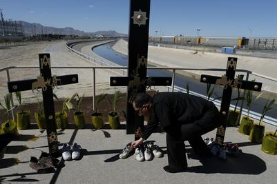 Papa rezará frente a una cruz y unos zapatos en Juárez