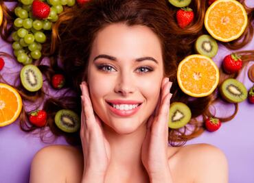 Descubre el alimento rico en colágeno que borra arrugas y mantiene la piel firme