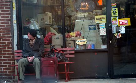 Richard Gere pasa desapercibido como indigente