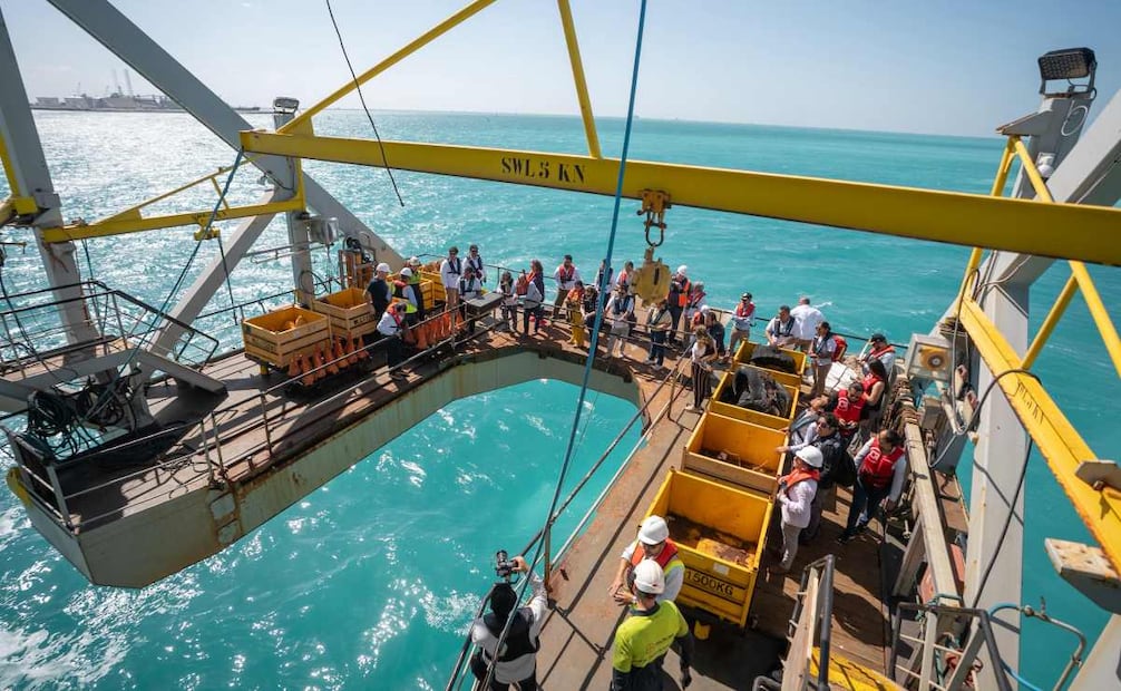 Etapa 1 del dragado del Puerto de Progreso lleva avance del 90%; será la puerta marítima de Yucatán, afirma gobernador.
Foto: Especial.