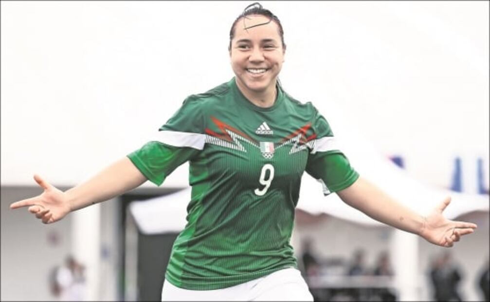 Charlyn Corral, la exiliada de la Selección; ¿por los Cuéllar?