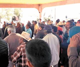 Comunidad en Hidalgo exige derecho a decidir sobre vacuna 