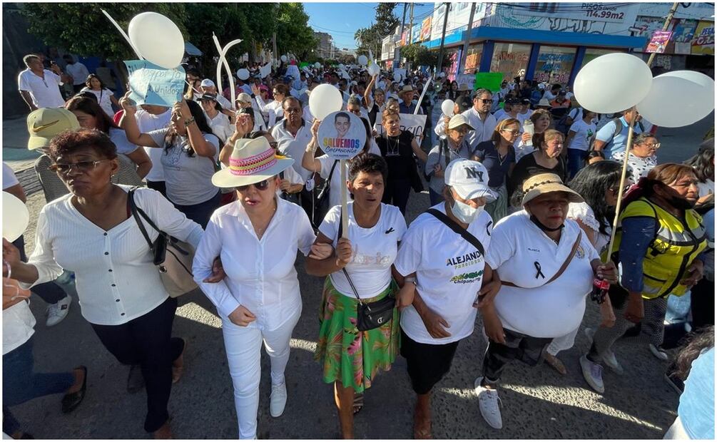 Este 10 de octubre, habitantes de Chilpancingo protestan por asesinato del alcalde Arcos Catalán. Foto: Arturo de Dios Palma / EL UNIVERSAL