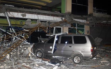 Terremoto en Filipinas deja al menos 15 muertos y 90 heridos