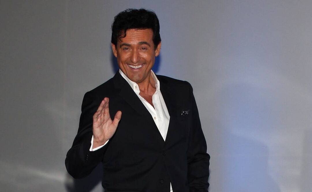 Carlos Marín cantó para Barack Obama y la reina Isabel II. Cortesía Starcast/ Archivo El Universal.