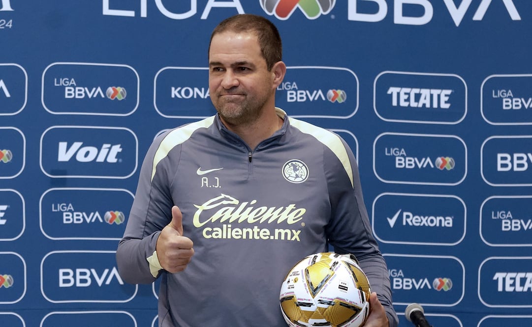 André Jardine en el Día de Medios que se celebró previo a la Final de Ida entre América y Rayados - Foto: Imago7