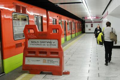 Policía impide el paso a mujer trans a zona exclusiva en el Metro; la oficial será capacitada y sancionada