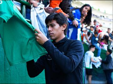 Macías sólo estaría en cuartos de final con León
