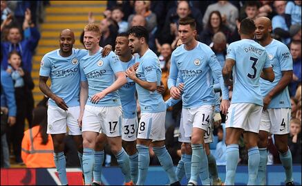 Campeón Manchester City golea al Swansea