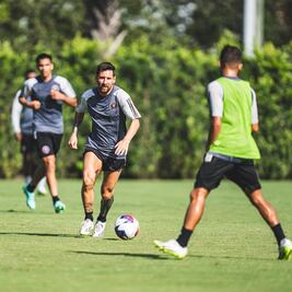 El susto de Lionel Messi en la práctica del Inter de Miami que da la vuelta al mundo