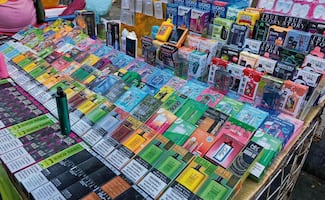 Riesgos de vapeadores y cigarros electrónicos; alertan por adicción y daño pulmonar