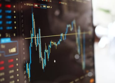 La Bolsa mexicana pierde 0.51 % con caídas para varios grupos aeroportuarios