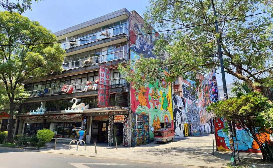 El Museo del Juguete Antiguo se encuentra en los límites de las colonias Obrera y Doctores, así que se nutrió de la activa cultura popular hasta ser un referente de su género. Raúl J. Fontecilla/EL UNIVERSAL.