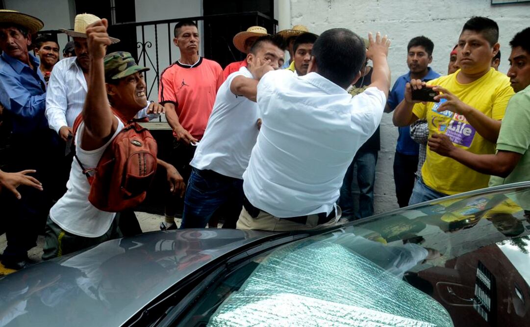 Yunes vino a provocarnos, aseguran los 400 Pueblos tras agresión