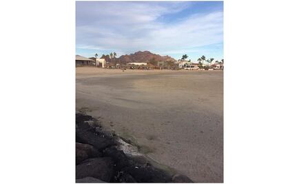 Mar se aleja 30 metros ahora en playas de Sonora