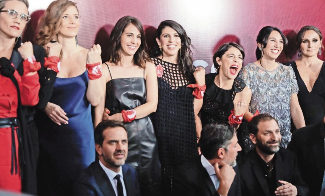 Cassandra Ciangherotti e Ilse Salas, parte de #YaEsHora. Foto: Iván Stephens. El Universal