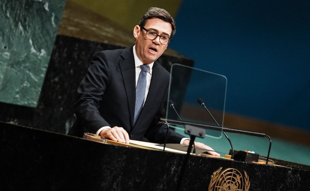 El primer ministro de Reino Unido, Andy Burnham, habla en la Asamblea General de la ONU en Nueva York. (22/09/26) Foto: AFP