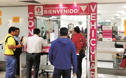 Roban 141 tarjetas de circulación y 232 licencias de manejo