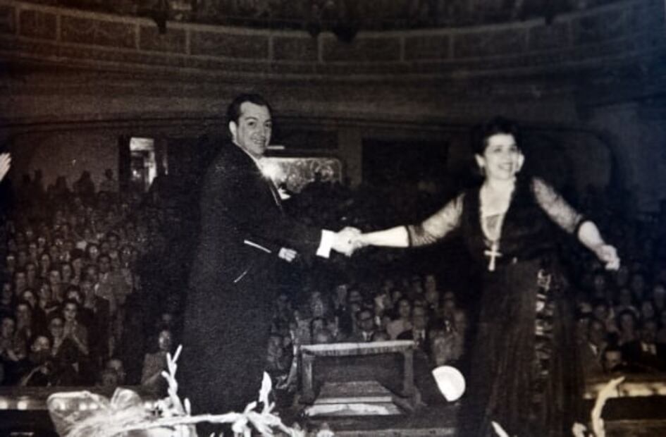 Paco Sierra: El barítono y esposo de Esperanza Iris que puso una bomba en un avión para volverse millonario