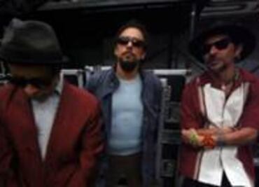 Racista e ignorante Donald Trump: Maldita Vecindad