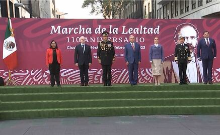 AMLO y ministra Piña se encuentran ahora en Marcha de la Lealtad