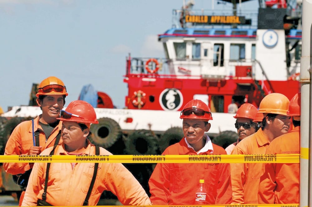 La unidad de la SFP inhabilitó a José Aroldo de Hoyos Morales, y presentó la denuncia correspondiente ante la PGR (ARCHIVO EL UNIVERSAL)