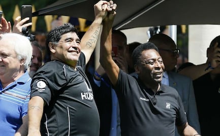 El día que Pelé prometió jugar junto a Maradona en el cielo