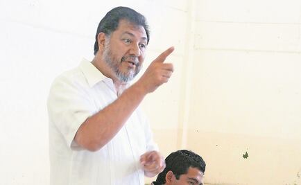 Fernández Noroña está que trina