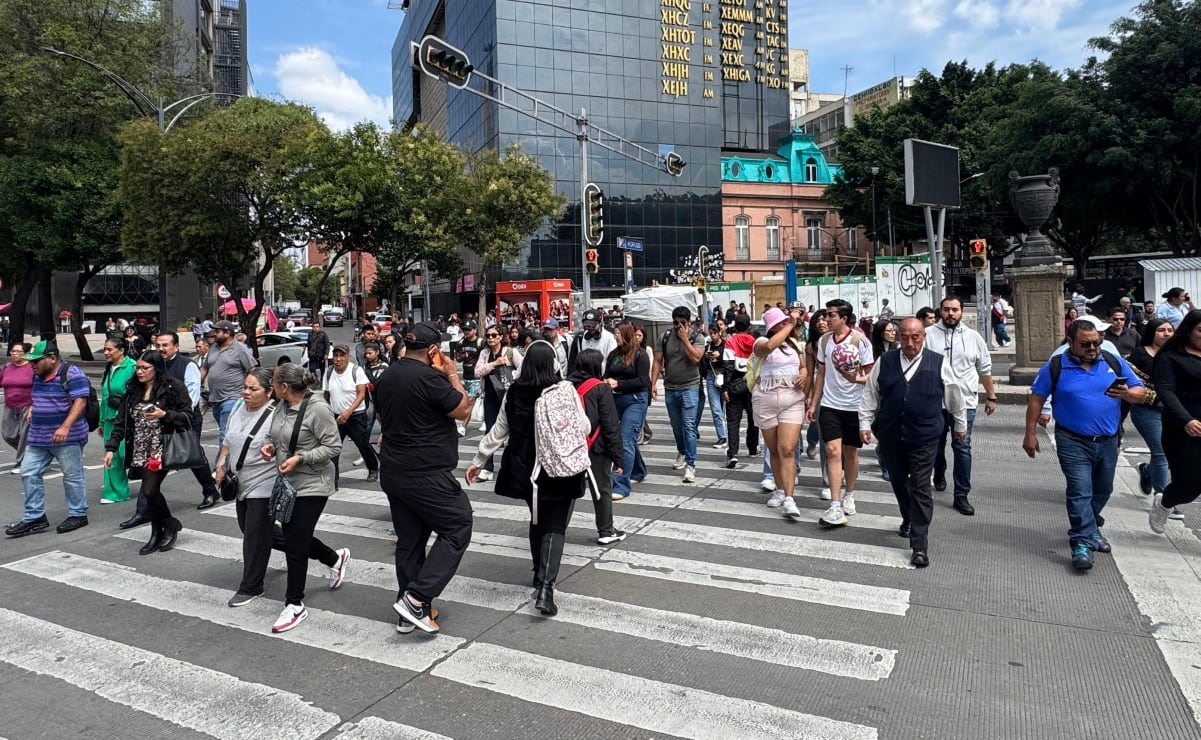 Usuarios sufren retrasos por cierres de L2 del Metro