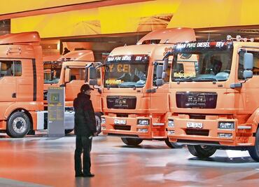 Bajan 3.7% las ventas de los camiones pesados