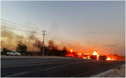 Vuelca pipa con 30 mil litros de combustible en carretera a Colombia en Nuevo León