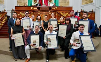 Congreso de CDMX entrega 81 medallas al mérito en distintas áreas; unas de las galardonadas es la secretaria de Protección Civil, Myriam Urzúa