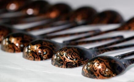 Russia hopes to stir World Cup crowds with spoons