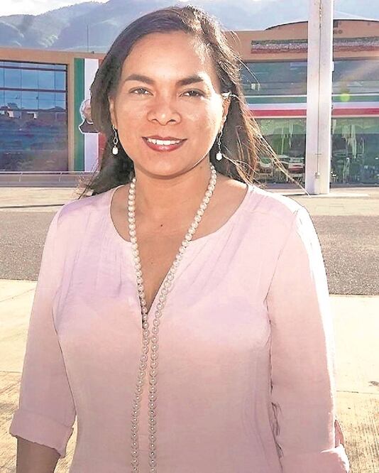 Según el senador Luis Sánchez, Nueva Izquierda busca que no haya elección y, por estatutos, Beatriz Mojica sea presidenta del PRD