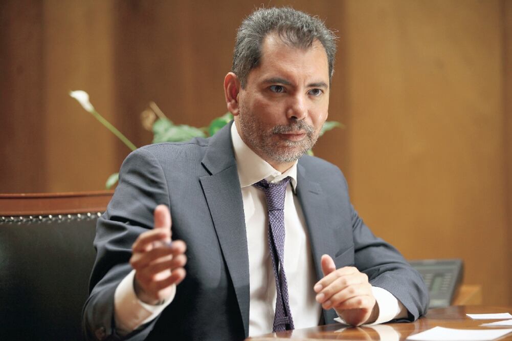 El secretario de Finanzas capitalino, Edgar Amador, mencionó que los intereses generados forman parte del presupuesto de la ciudad (VALENTE ROSAS. EL UNIVERSAL)