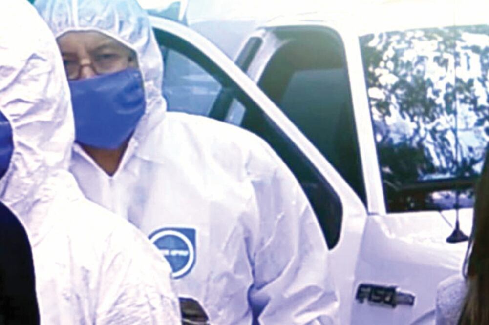 La procuraduría estatal informó que entre las víctimas destacan una mujer y su hija, quienes fueron acribilladas. (ESPECIAL)