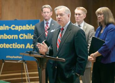 Magnate limita cobertura de anticonceptivos