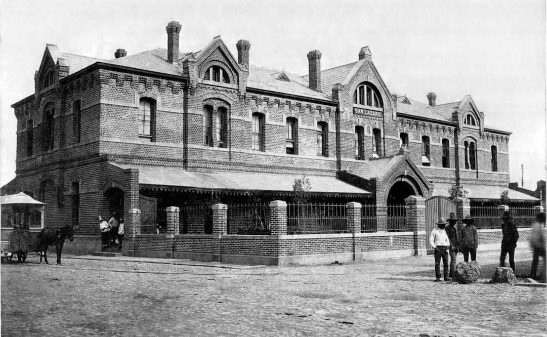 Una imagen de finales del siglo XIX de la antigua estación de ferrocarriles de San Lázaro captada por A. Briquet. Crédito: UIA Cortesía.